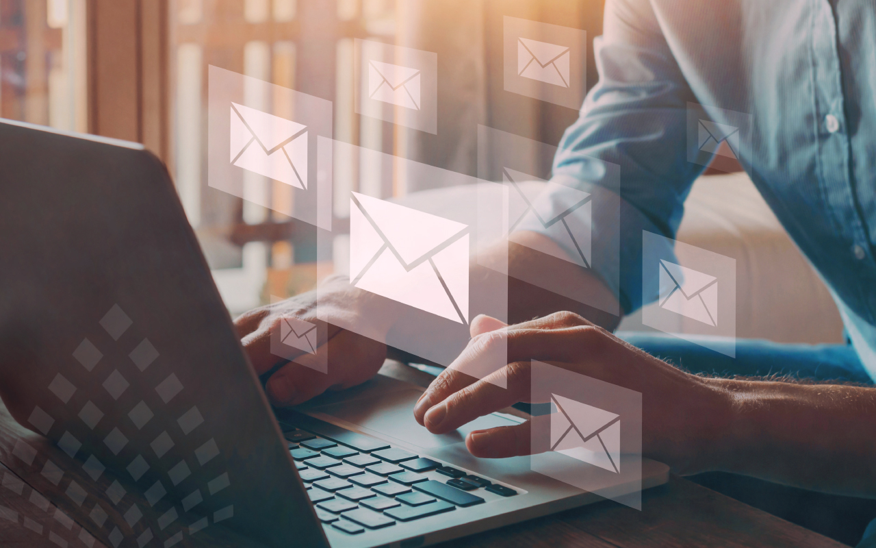 Những trường hợp nào cần viết email cho giáo viên