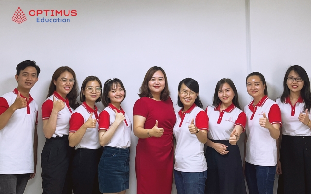 “Giáo dục thế hệ kế thừa không chỉ là trách nhiệm, mà còn là niềm tin bền vững của chúng tôi vào một tương lai tốt đẹp hơn,” bà Thúy Hằng khẳng định.