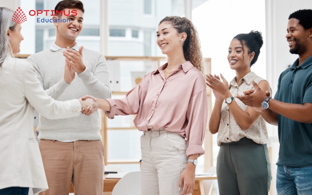 Từ vựng & mẫu câu tiếng Anh chuyên ngành dành cho phòng Nhân sự - từ tuyển dụng đến onboarding