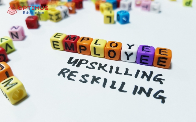 Upskilling và Reskilling Từ tiếng Anh đến kỹ năng mềm, doanh nghiệp nên bắt đầu như thế nào