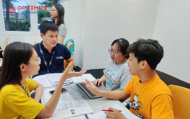 Tại sao doanh nghiệp cần đánh giá năng lực tiếng Anh định kỳ